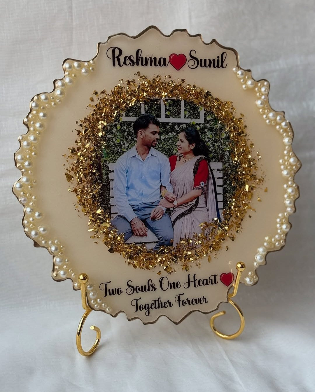 Personalized Resin Photo Frame with Couple Name & Love Quote | Anniversary Gift