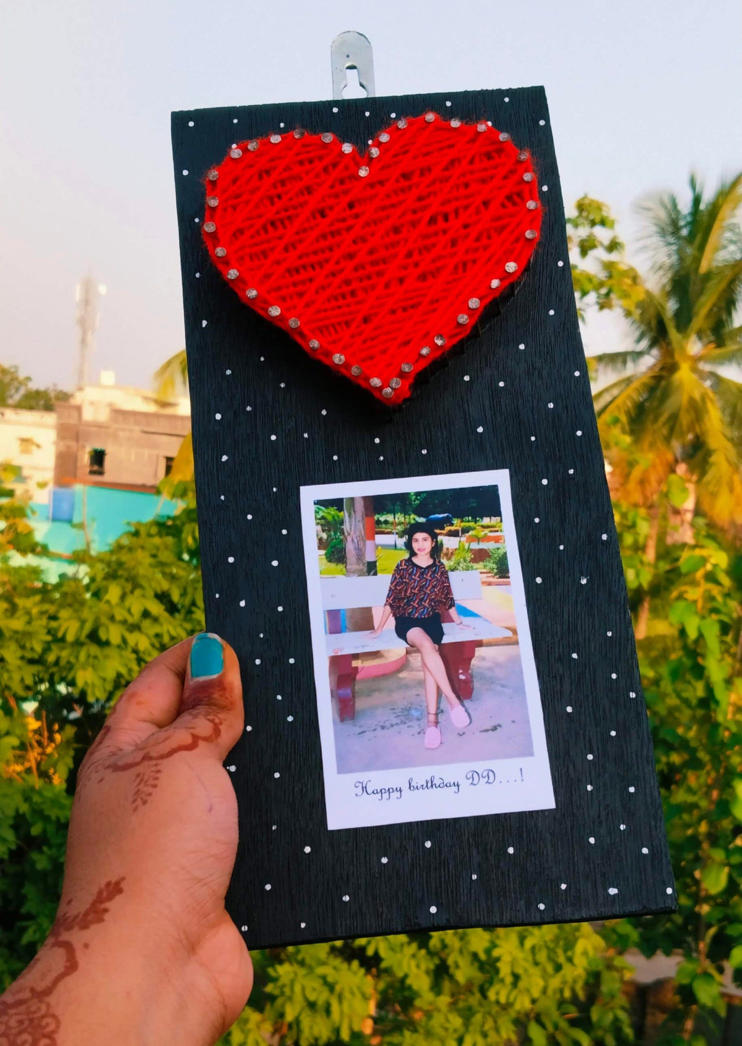 String Art Heart Photo Frame – Custom Picture Frame
